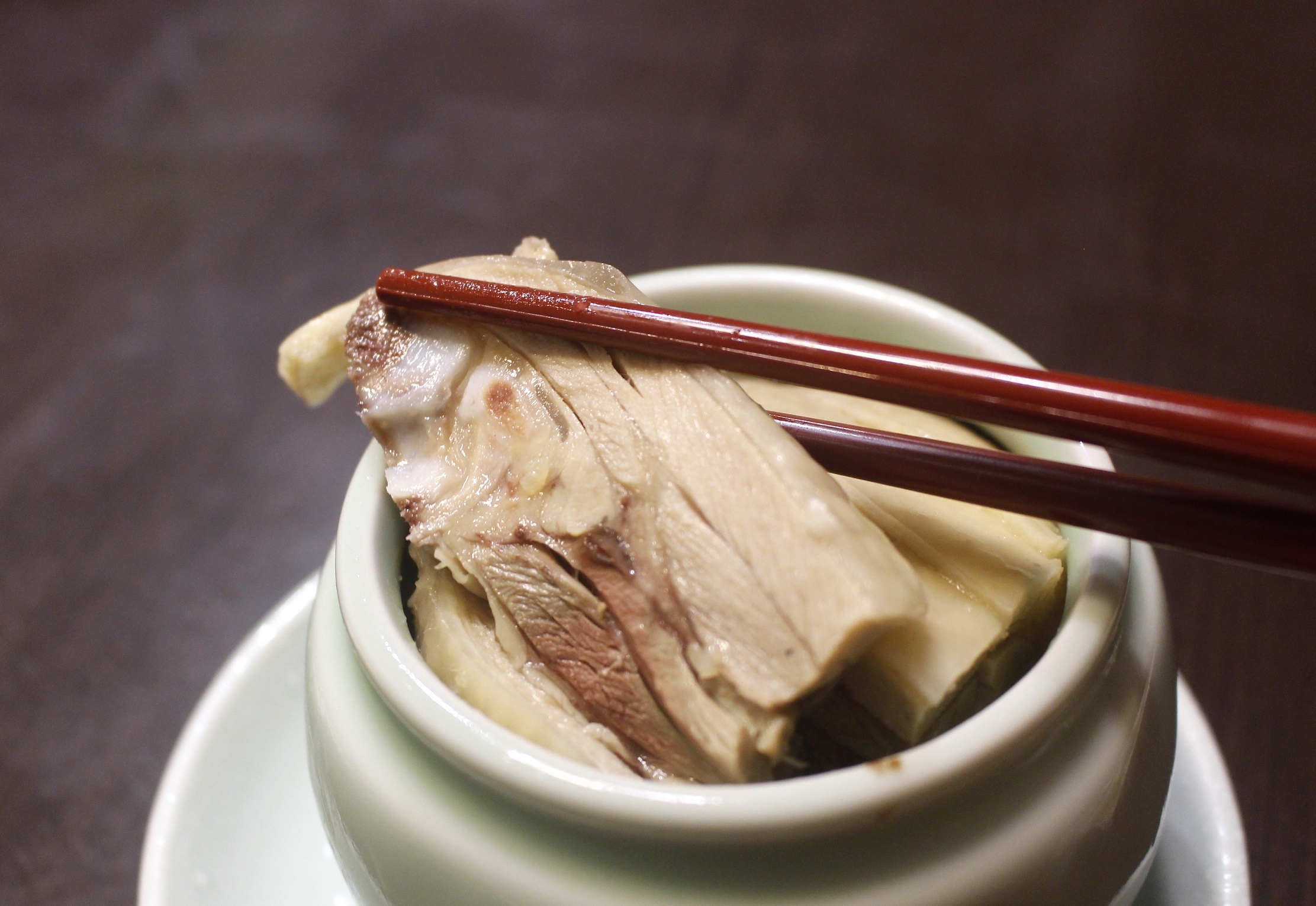 【桃園 點水樓】工業區藏身東方樓。品嚐秋蟹好時機！更不能錯過No.1彩色小籠包