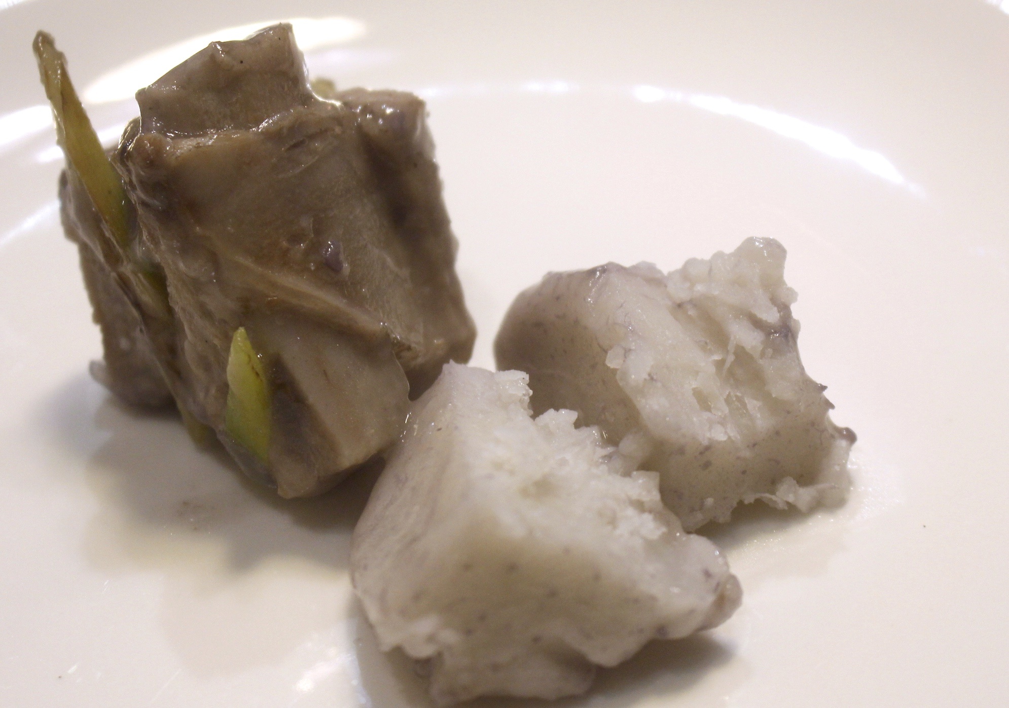 【桃園 點水樓】工業區藏身東方樓。品嚐秋蟹好時機！更不能錯過No.1彩色小籠包