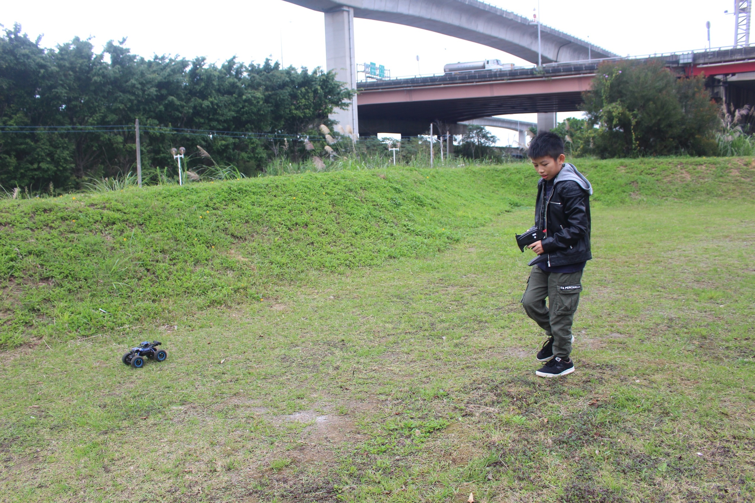 平鎮(zhèn)運動公園,越野跑道,遙控越野賽車場