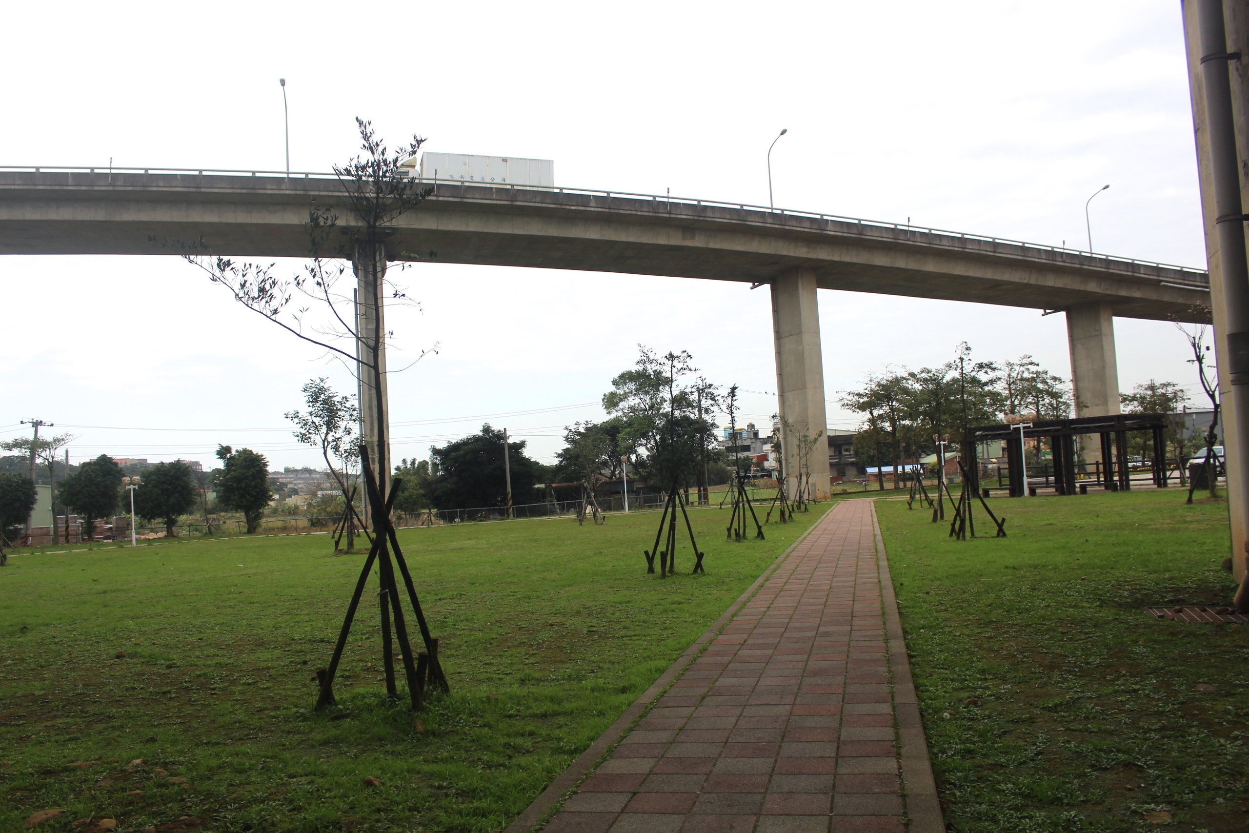 平鎮(zhèn)運動公園,越野跑道,遙控越野賽車場