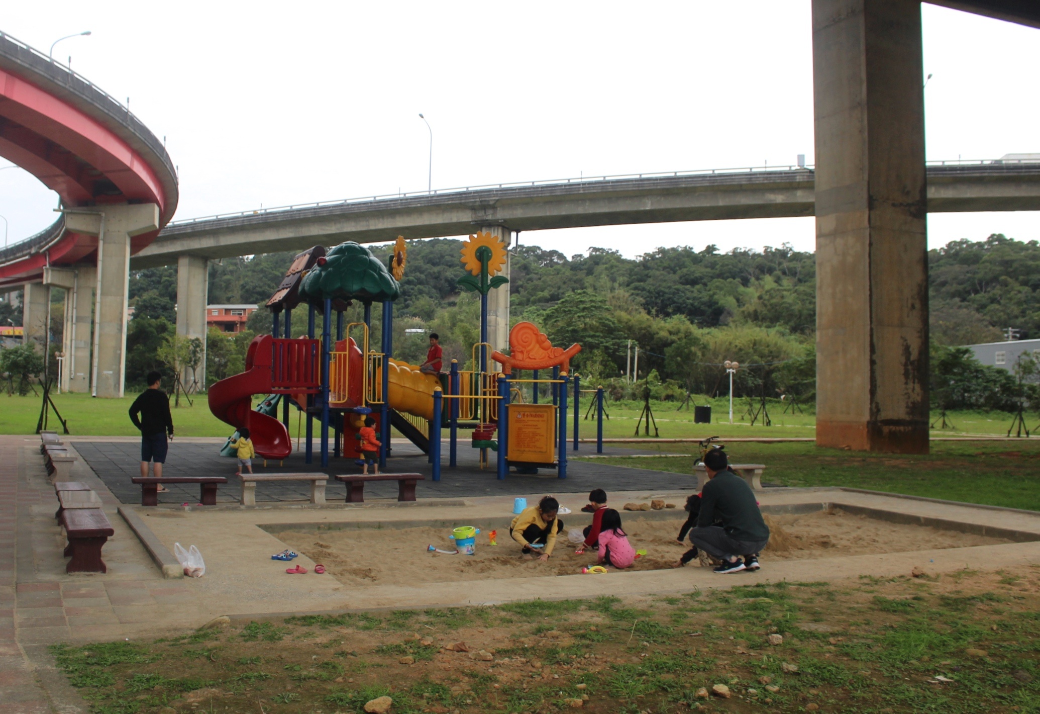 平鎮(zhèn)運動公園,越野跑道,遙控越野賽車場