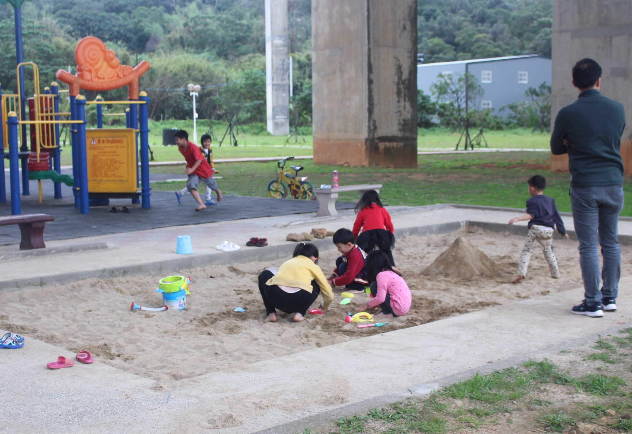 平鎮(zhèn)運動公園,越野跑道,遙控越野賽車場